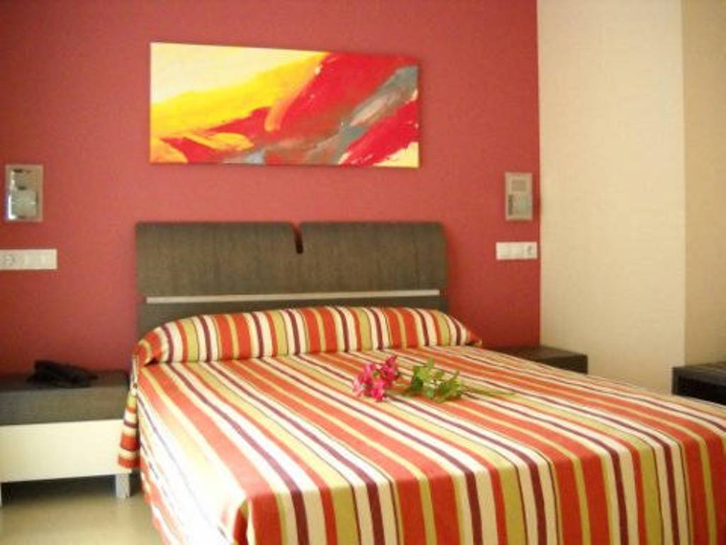 Apartamentos Europa House Sun Beach グアルダマル・デル・セグラ エクステリア 写真